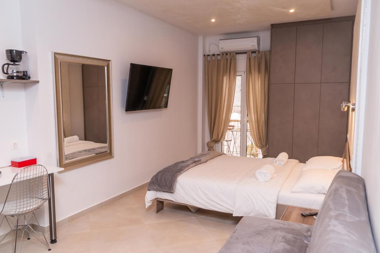 Softy Corner Vipgreece Apartment Athena Bagian luar foto