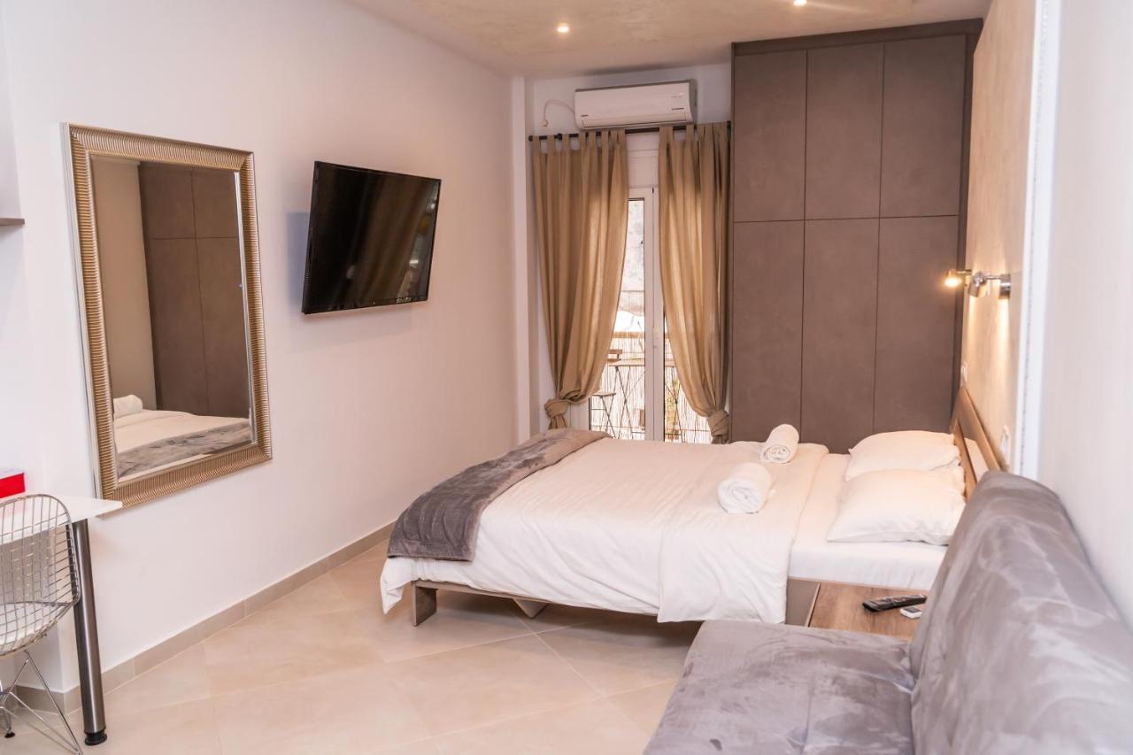 Softy Corner Vipgreece Apartment Athena Bagian luar foto