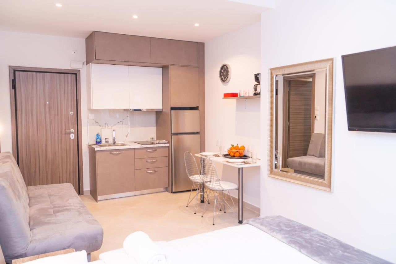Softy Corner Vipgreece Apartment Athena Bagian luar foto